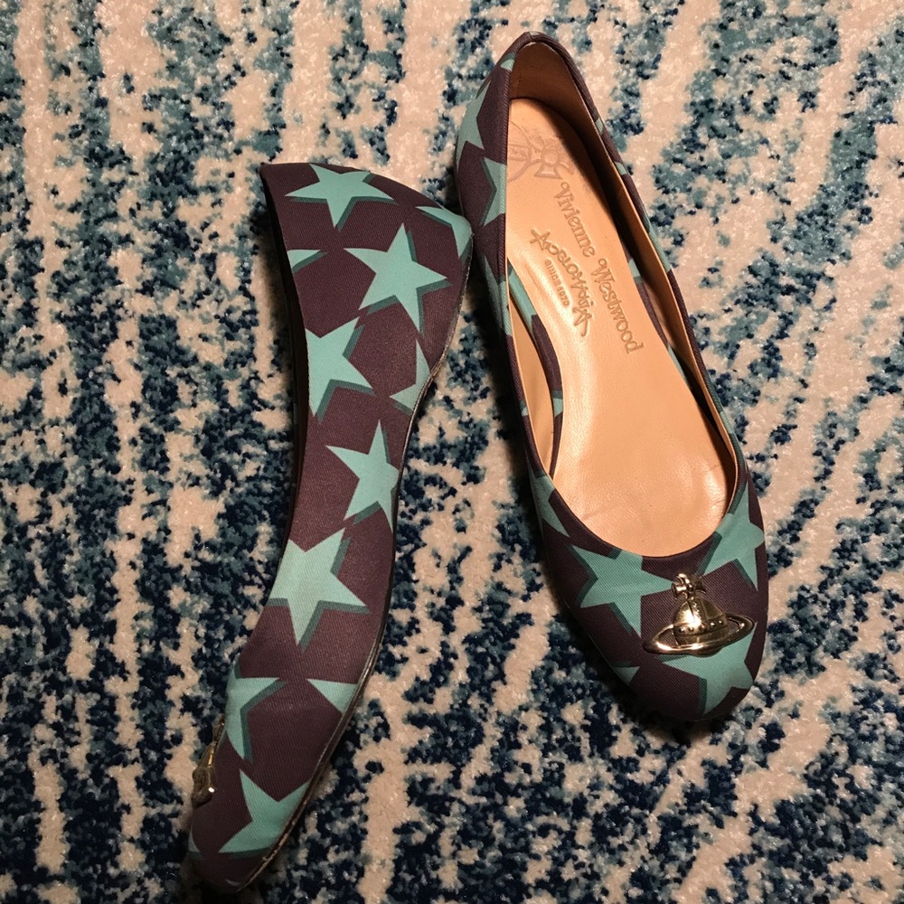 Vivienne Westwood star print black and green flats